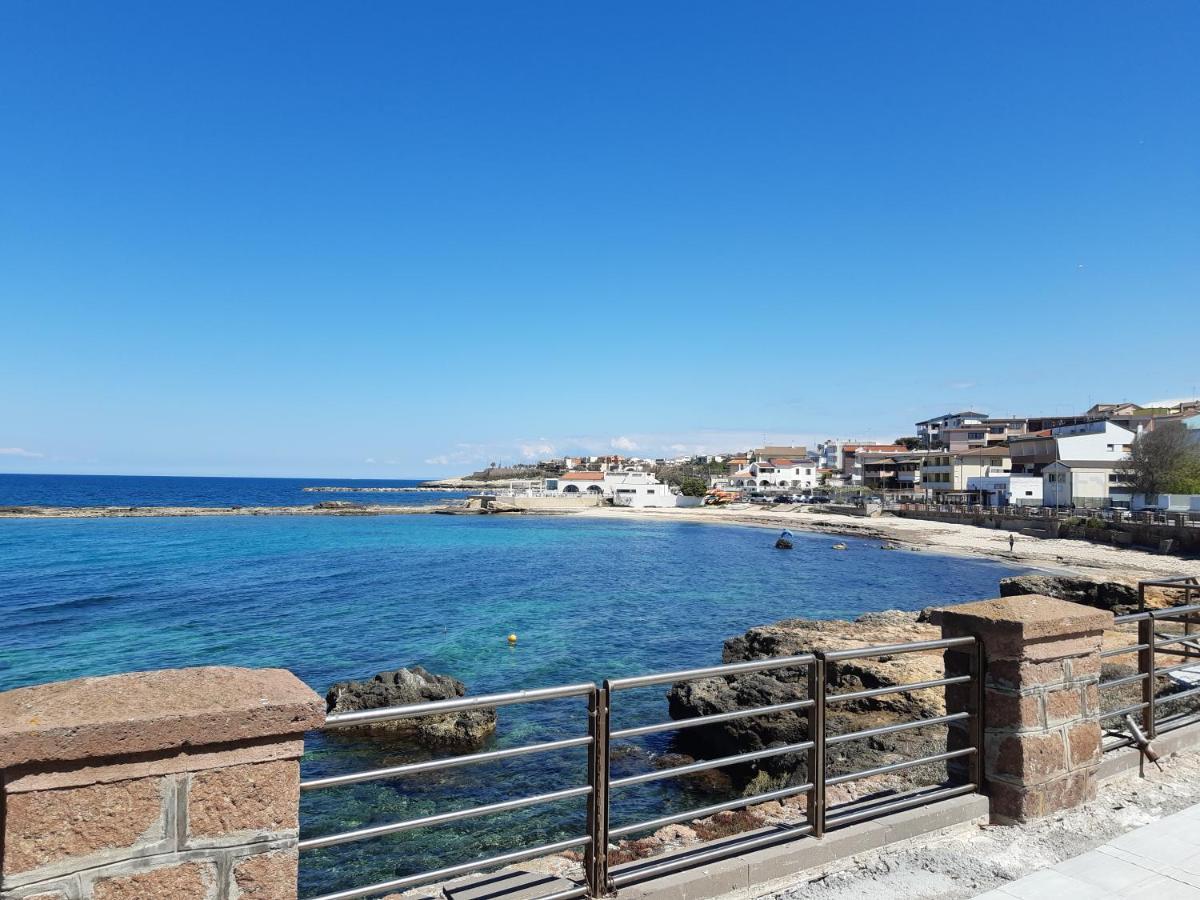 Casa Vacanze Da Lory Porto Torres Buitenkant foto